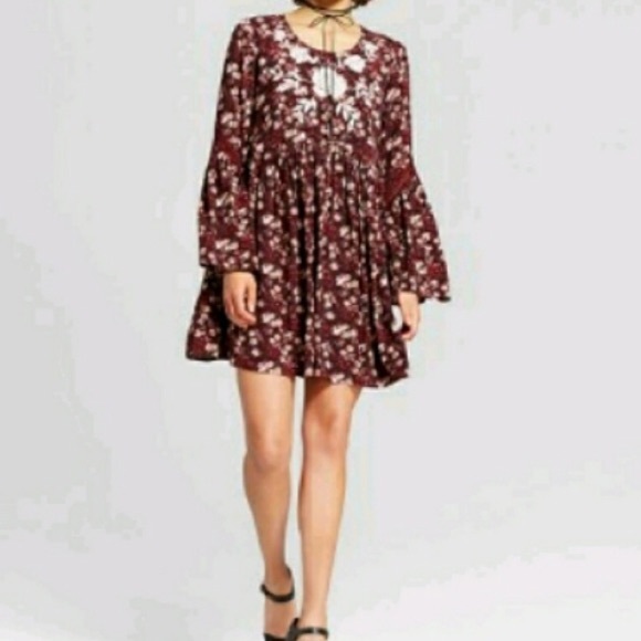 Xhilaration Dresses & Skirts - NEW WITH TAGS Maroon floral dress